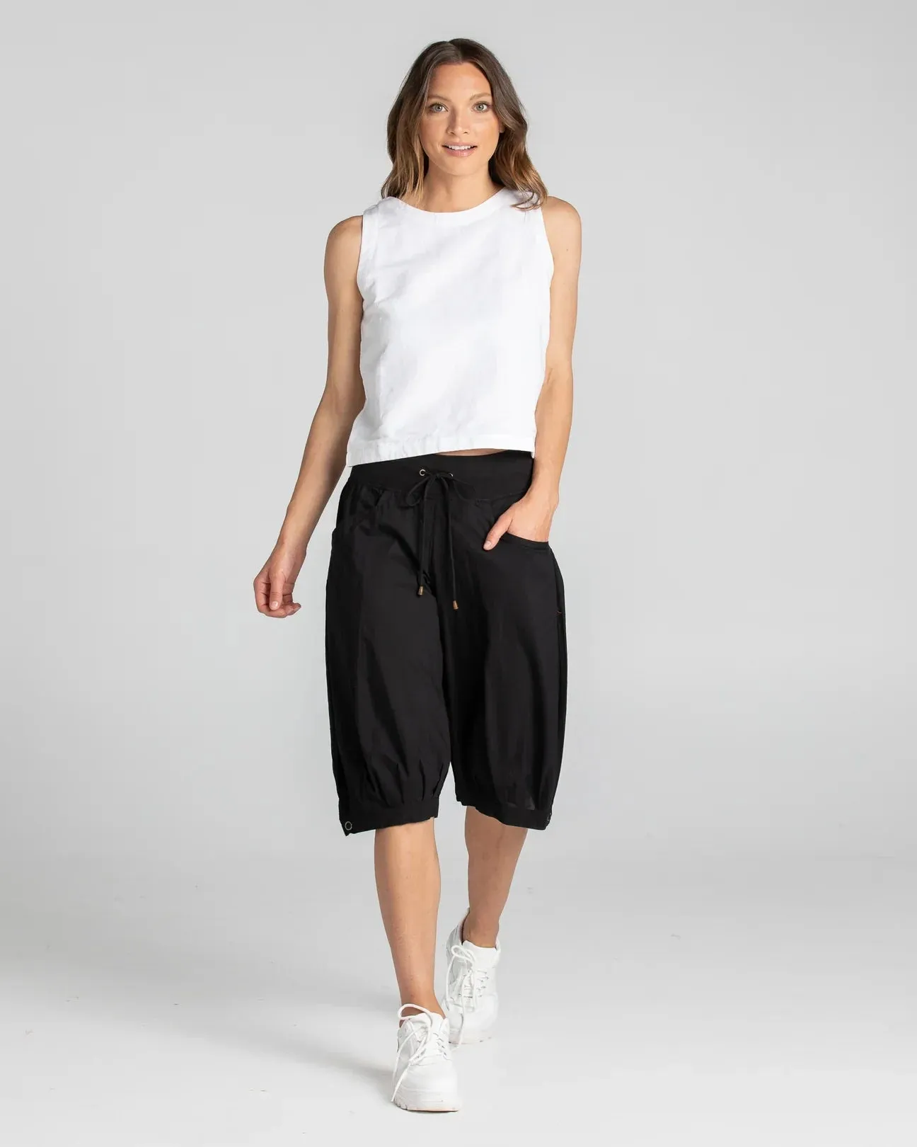 Jada Short Basic - Black