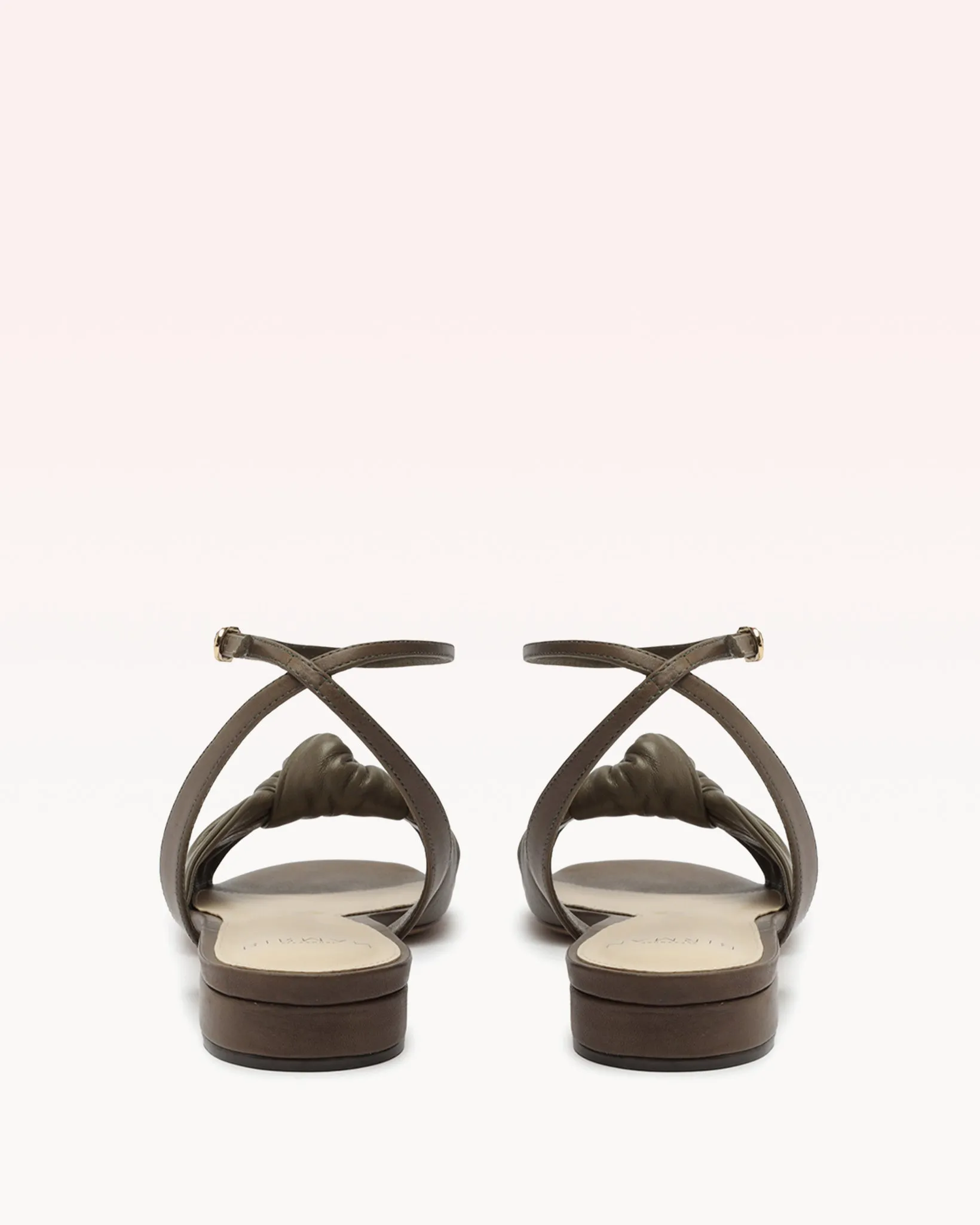 Kace Flat Pebble