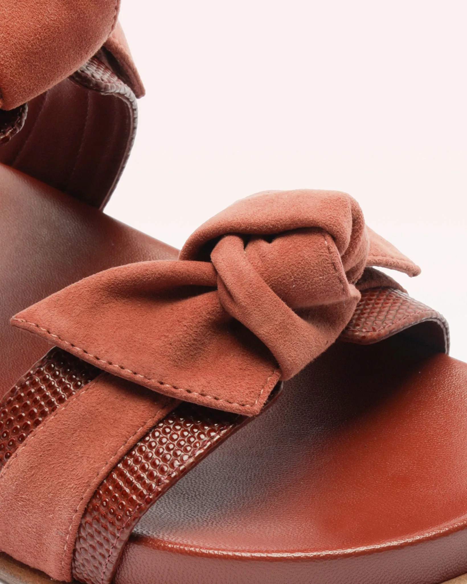 Maxi Clarita Sport Sandal Mogno
