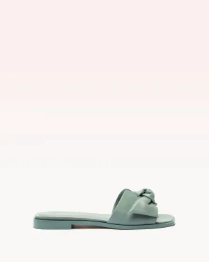 Maxi Clarita Square Flat Skyway