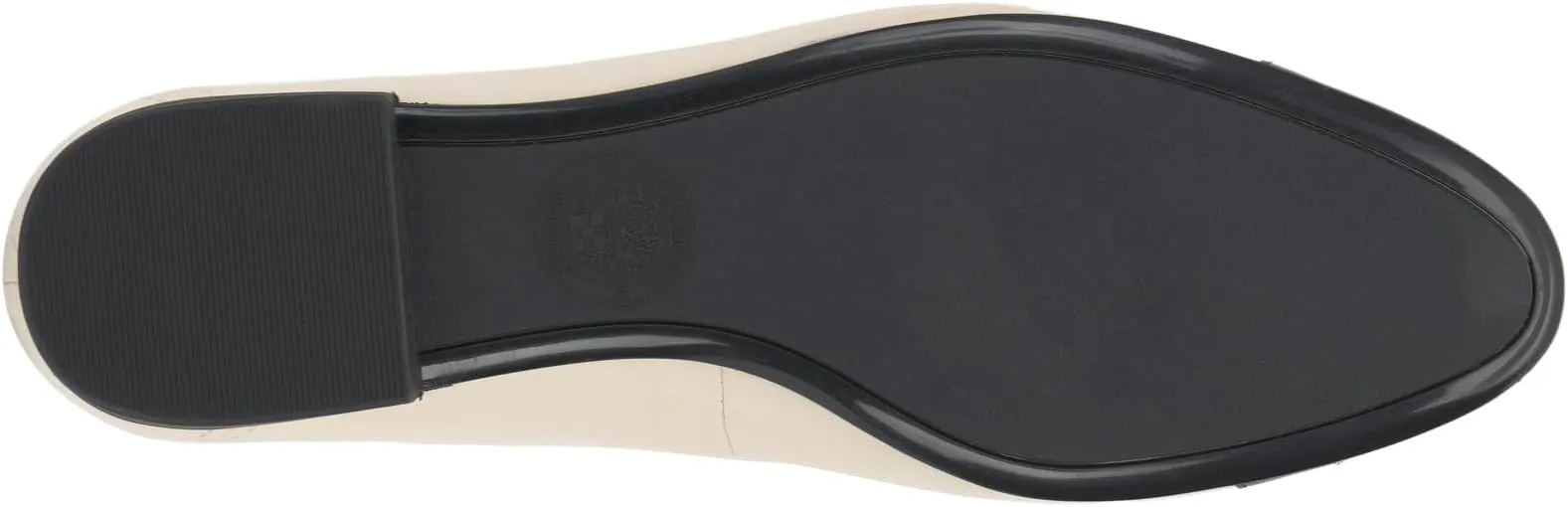 Minndy-CT Vince Camuto Ballerinas, Creamy White